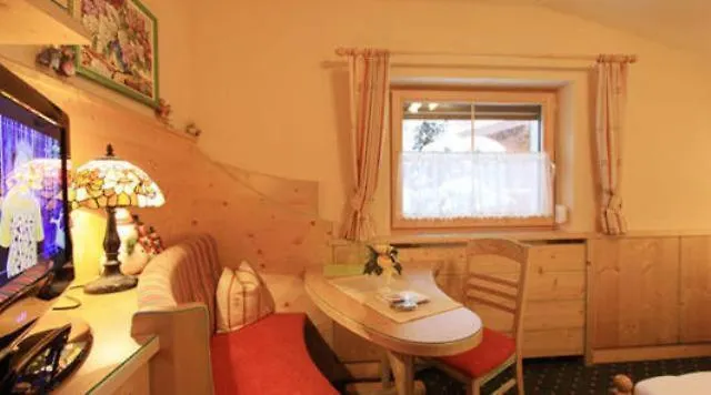 Gastehaus Veit Fiegl Зёльден