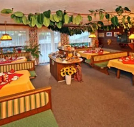 Gaestehaus Veit Fiegl Penzion Sölden